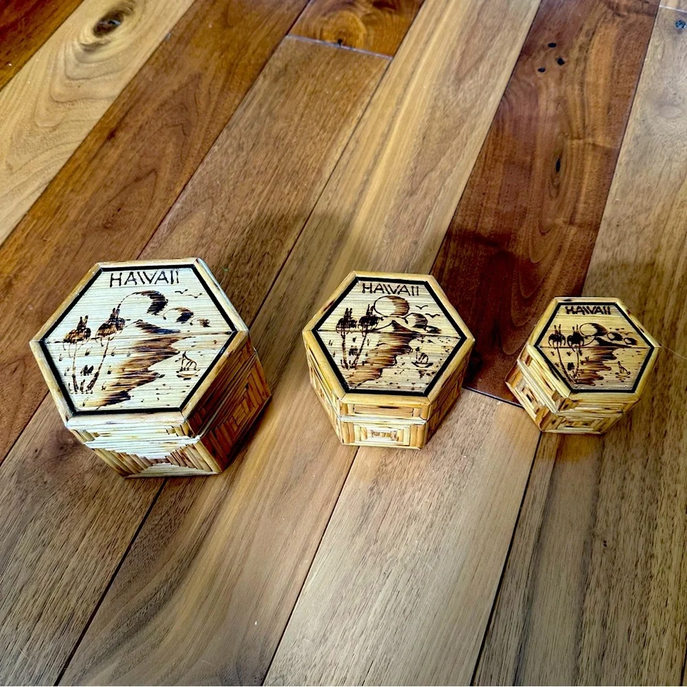 Vintage Hawaii 3 Nesting Bamboo Trinket Boxes